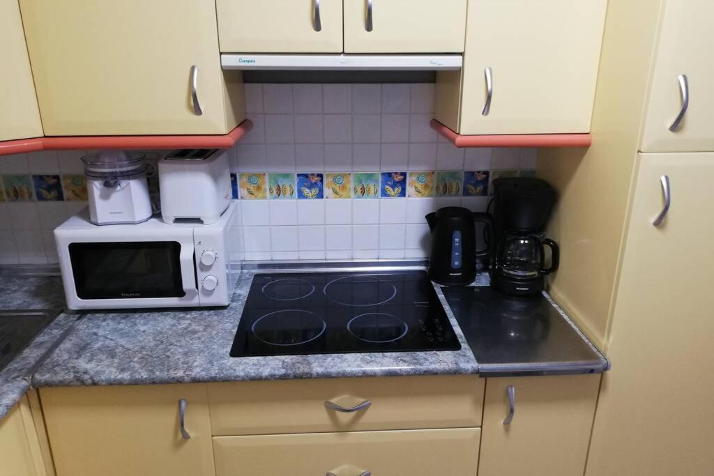 Studio Apartment La Lajilla Located At Beachfront Arguineguin Exterior foto