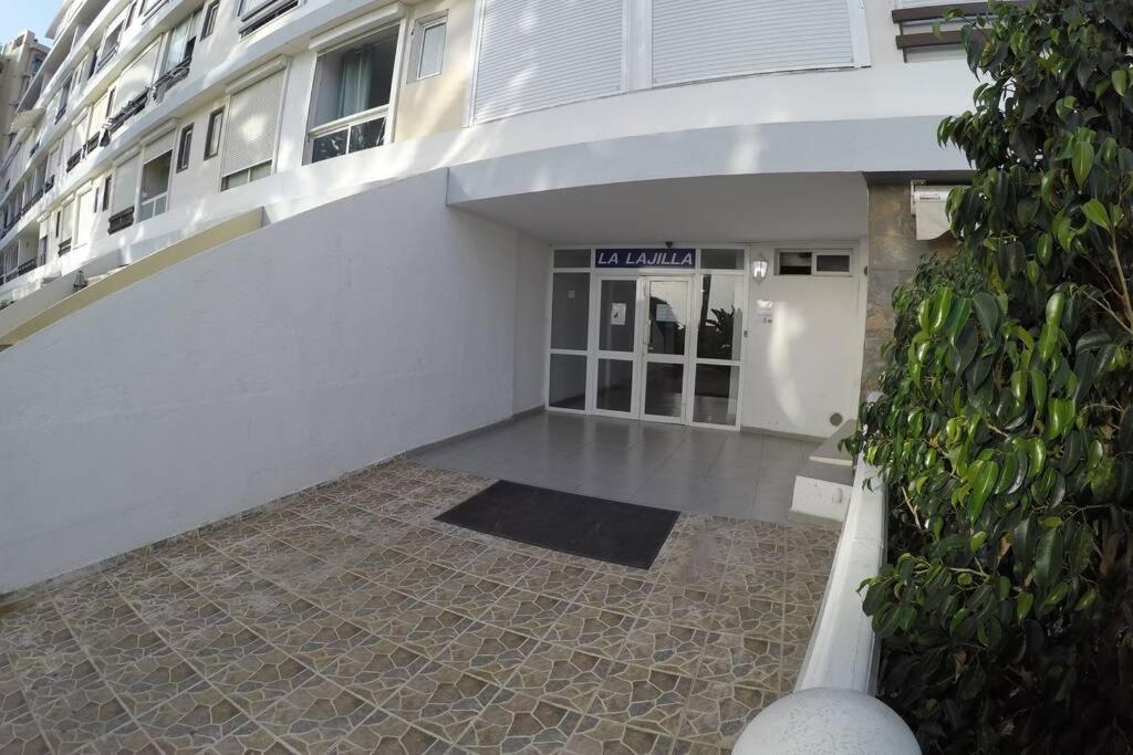 Studio Apartment La Lajilla Located At Beachfront Arguineguin Exterior foto