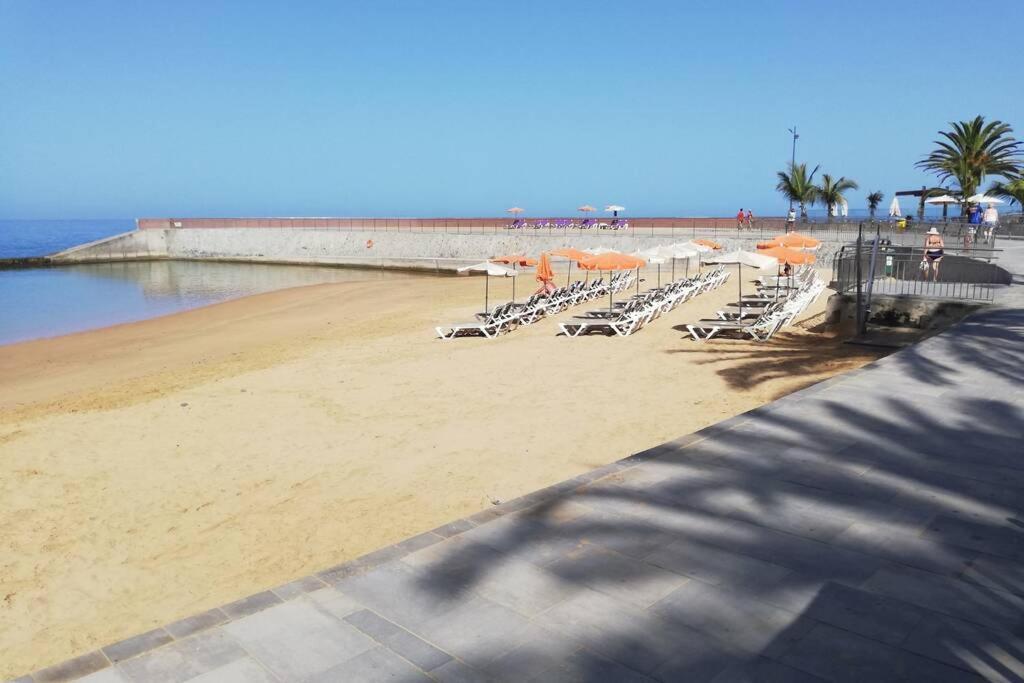 Studio Apartment La Lajilla Located At Beachfront Arguineguin Exterior foto